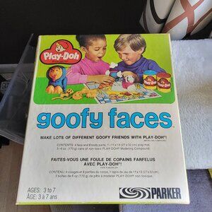 1977 Play-Doh Goofy Faces Vintage Kenner Toys Rare parts and mat only GUC